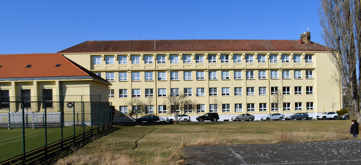 Základní škola a Mateřská škola, Praha 4, Sdružení 1080